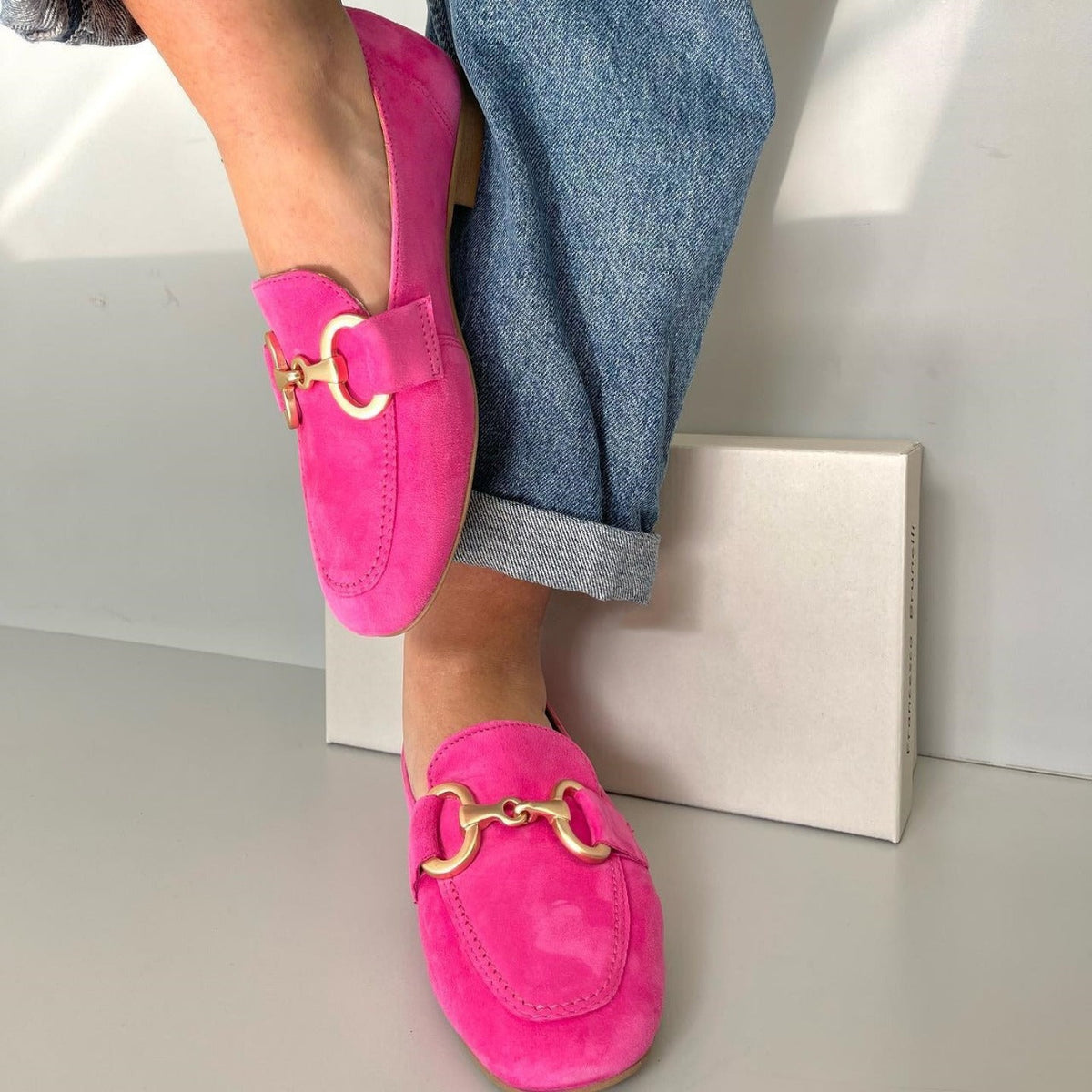 MOCASÍN | ROSA Y DORADO