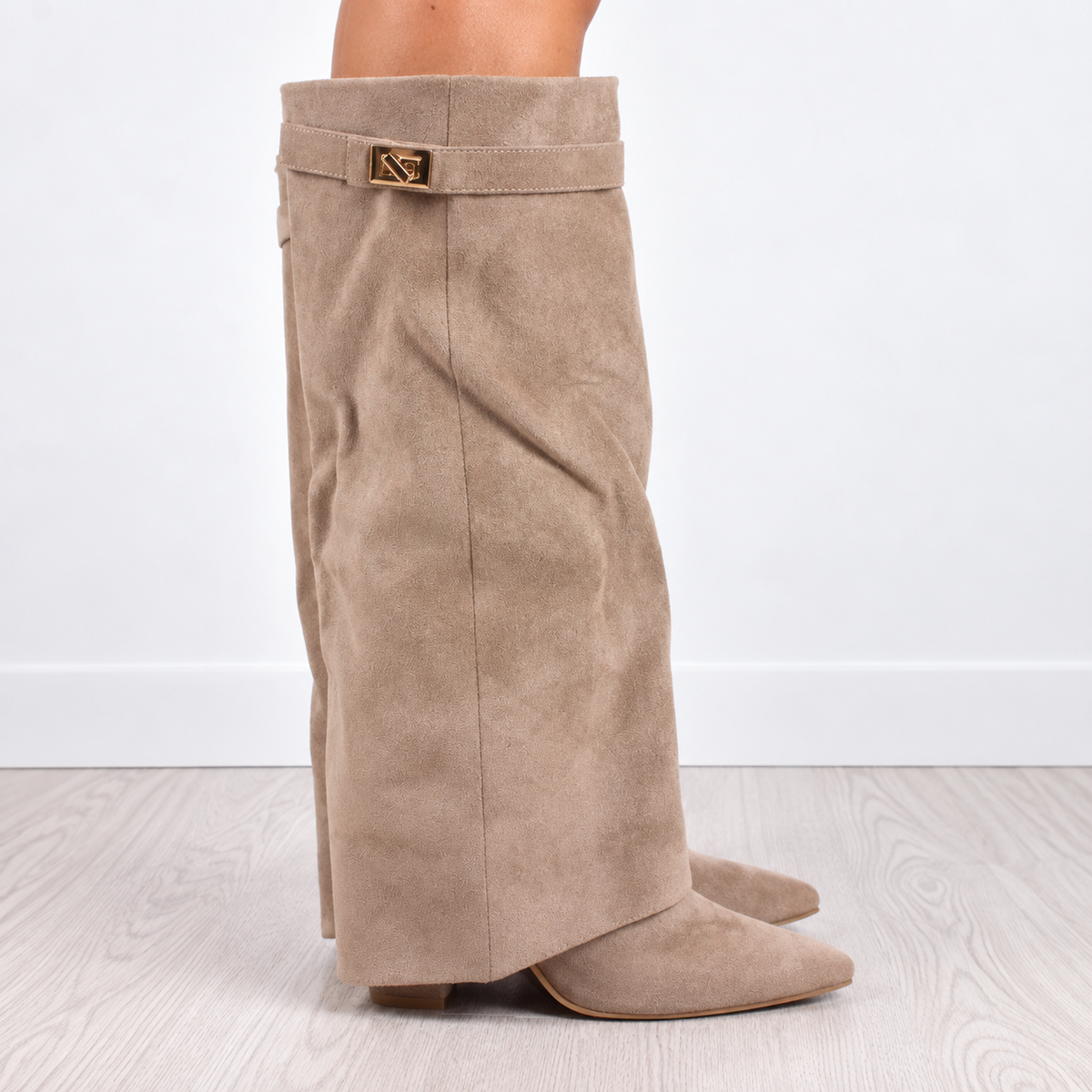 BOTAS DE ANTE | HASTA LA RODILLA