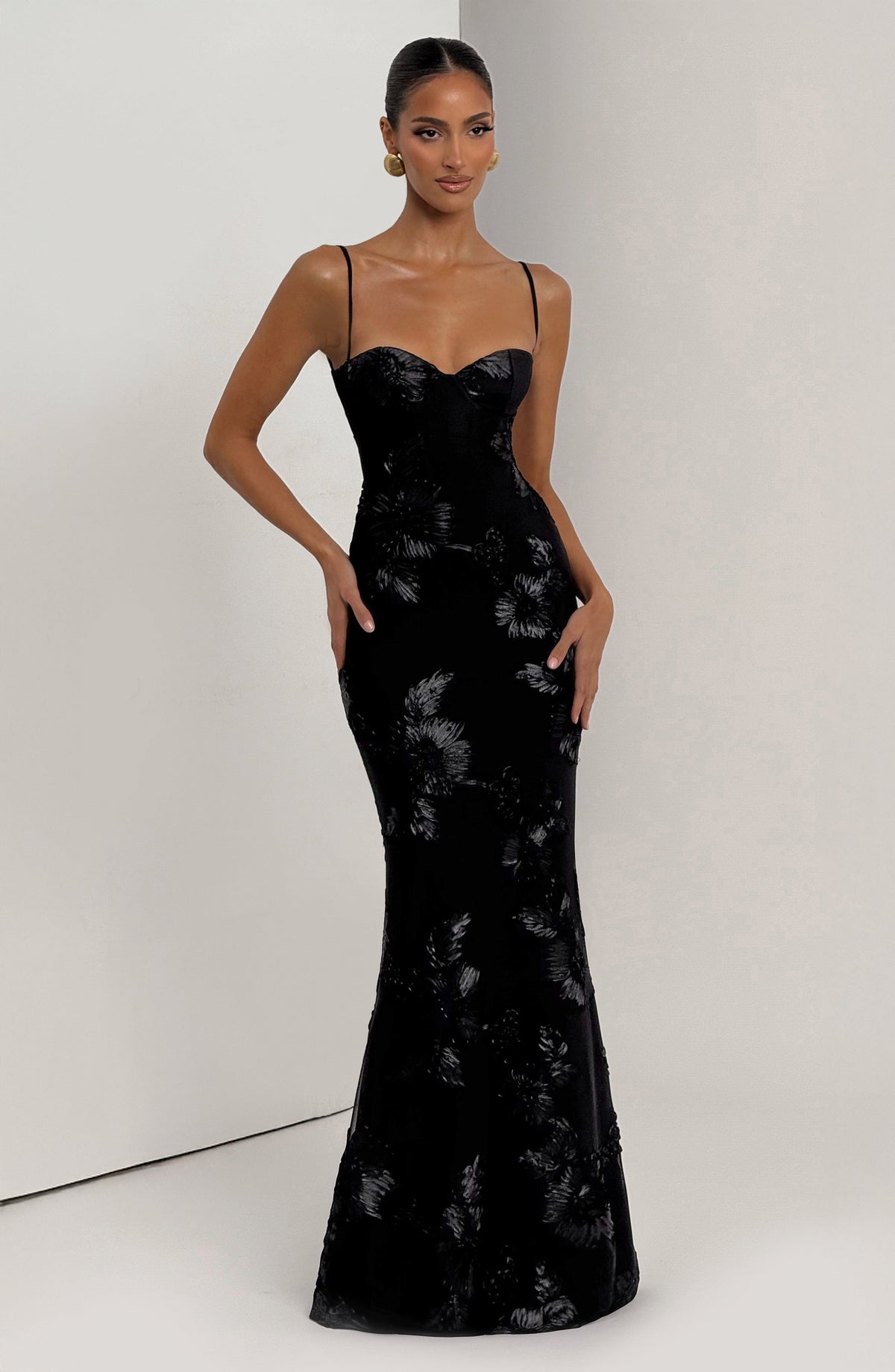 VESTIDO LARGO | BORDADO