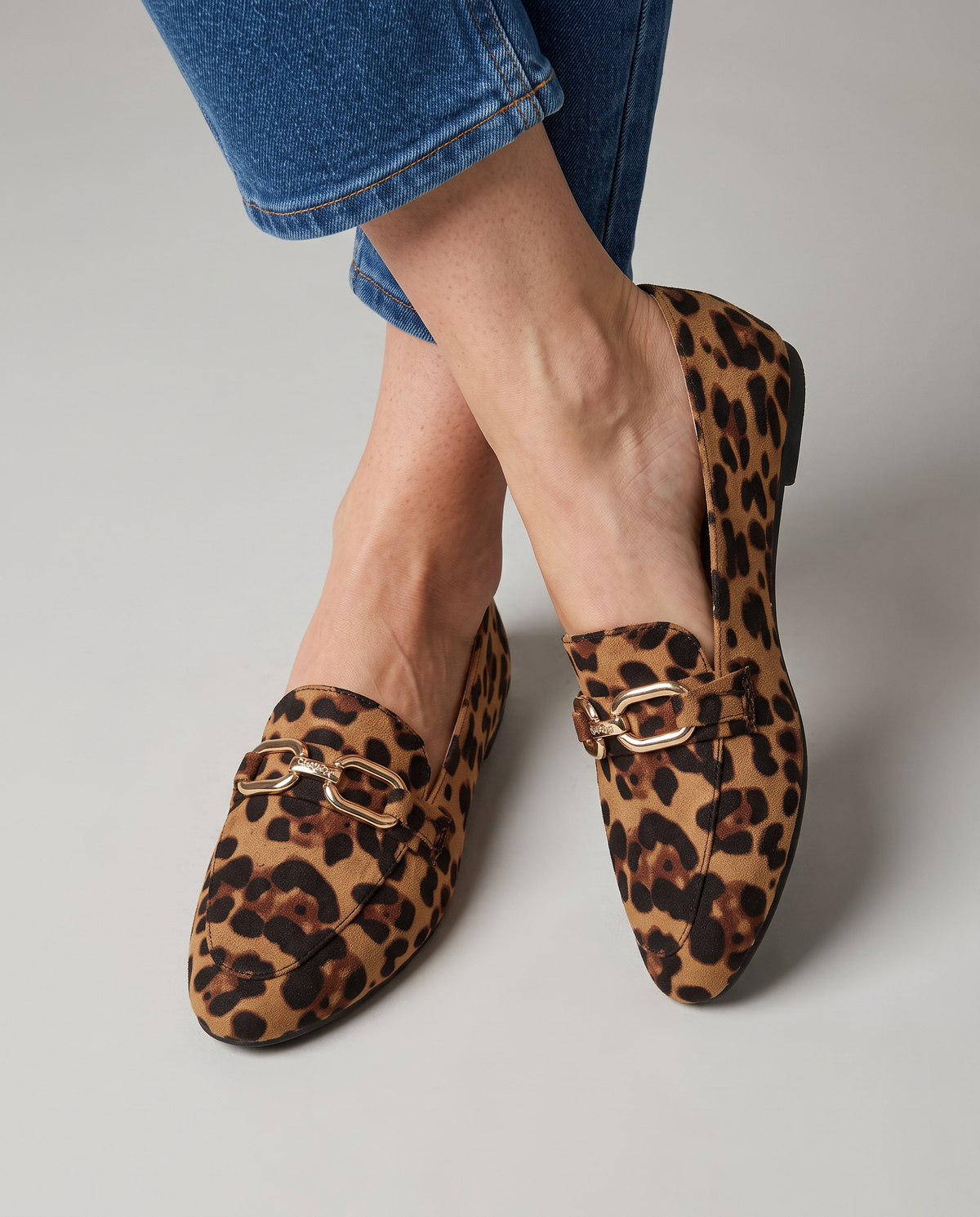 MOCASÍN | CHIARA LEOPARDO